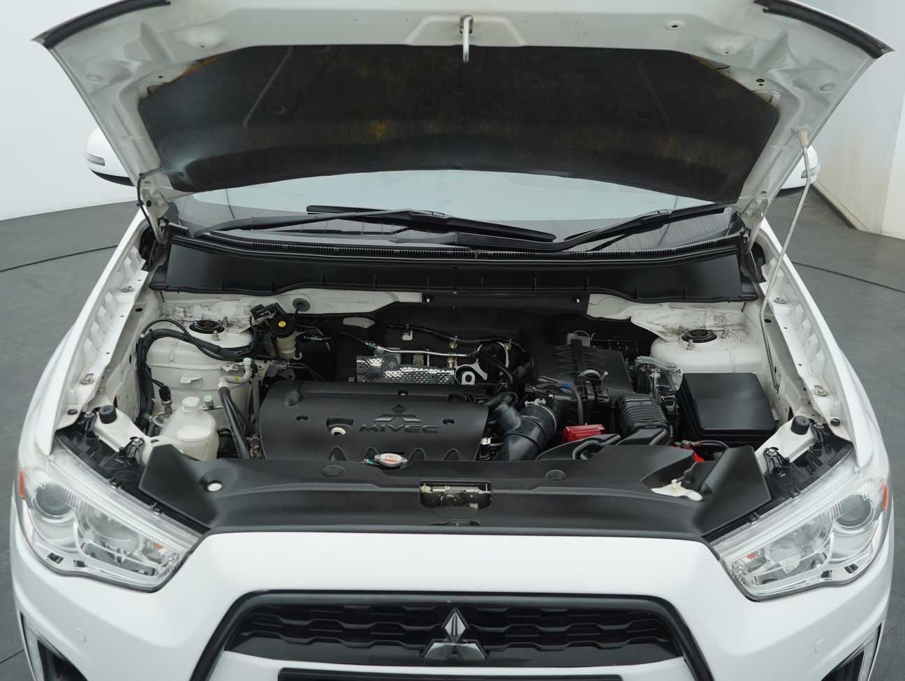 used 2016 Mitsubishi ASX  2.0