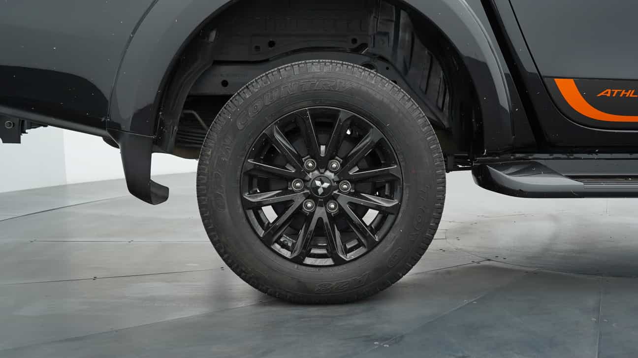 used 2018 Mitsubishi TRITON VGT HS 4WD DC 2.4