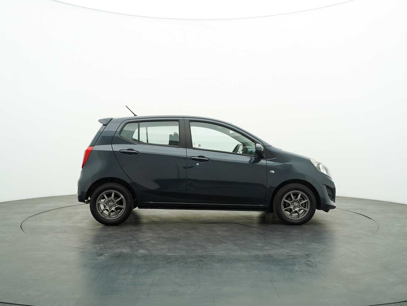 used 2015 Perodua AXIA G 1.0