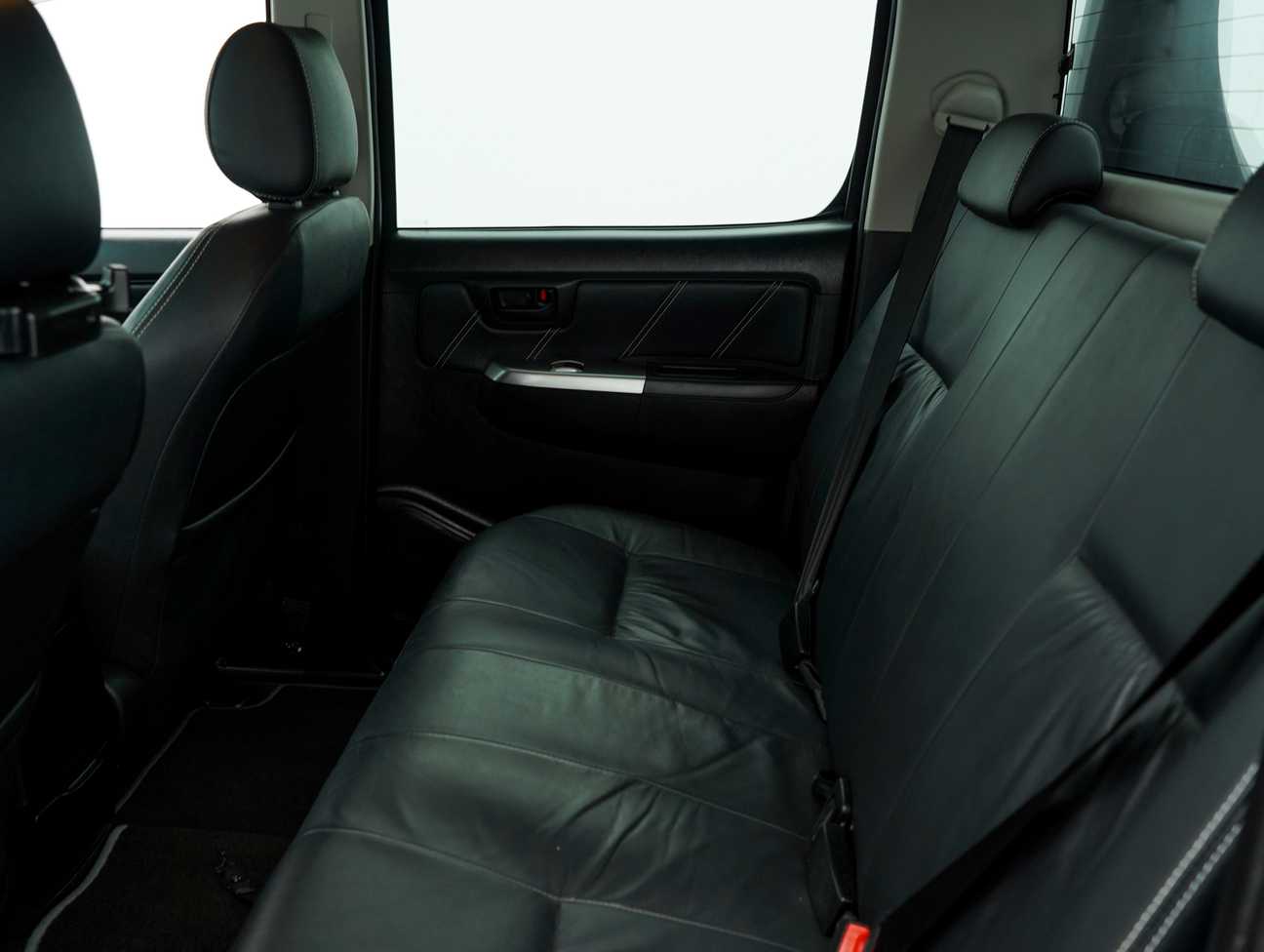 used 2015 Toyota HILUX DOUBLE CAB 2.5