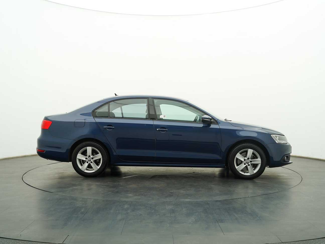 terpakai 2013 Volkswagen Jetta TSI 1.4