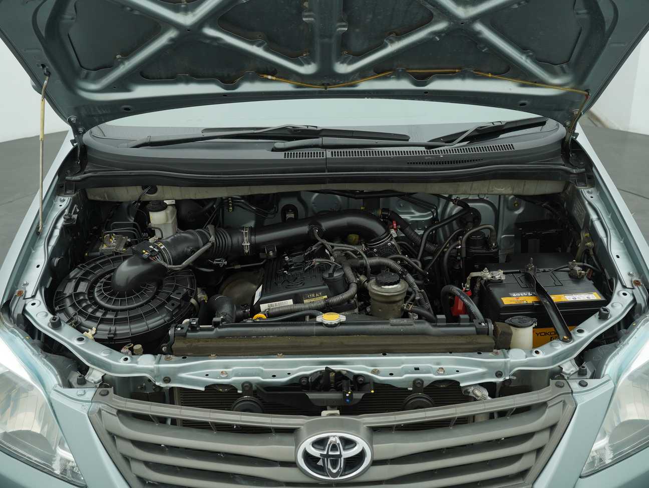 used 2014 Toyota Innova E 2.0