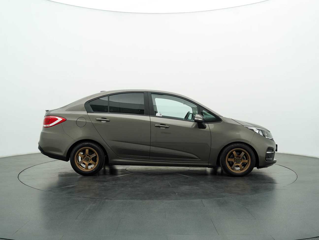 terpakai 2021 Proton Persona Premium 1.6
