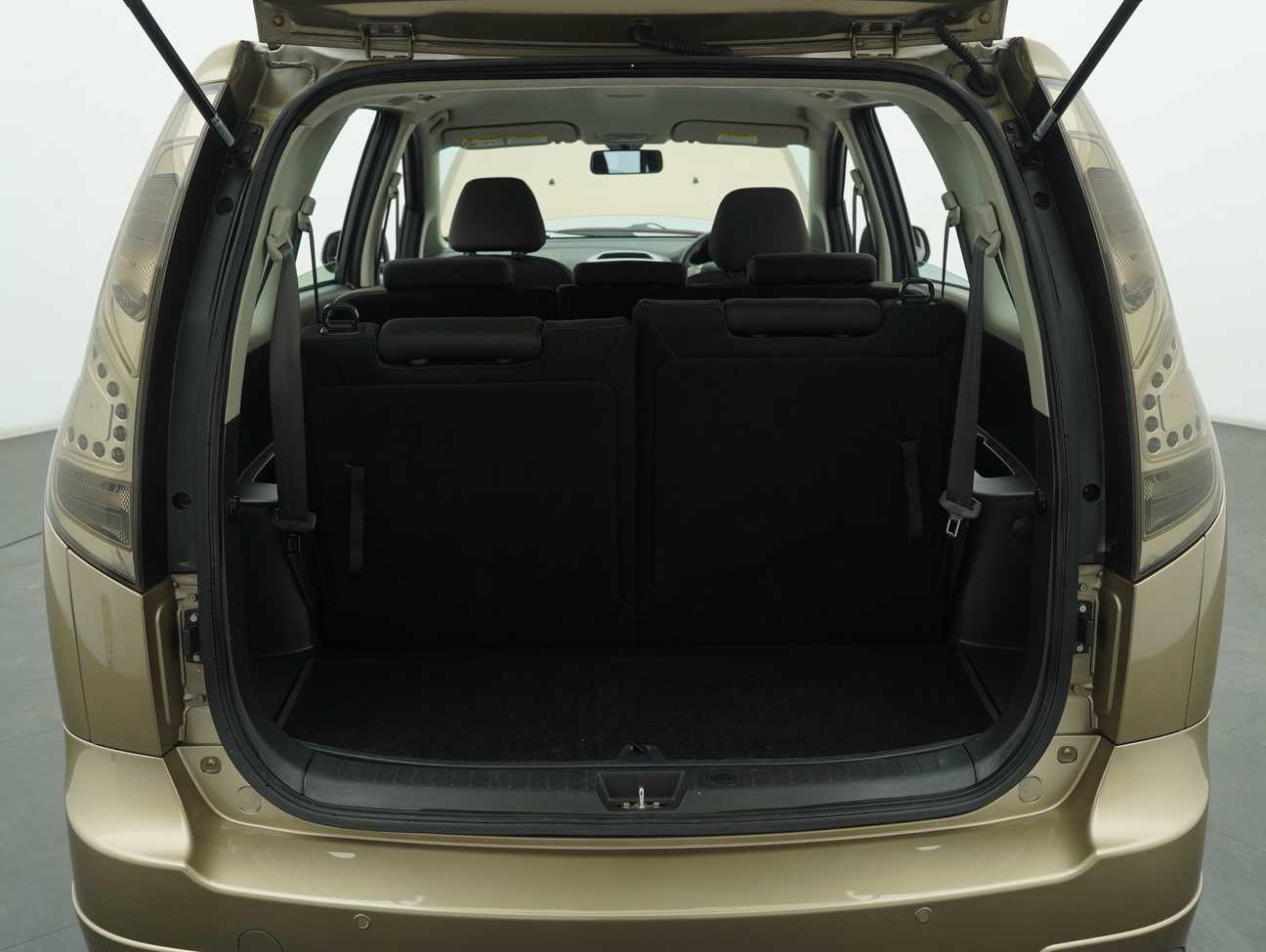 used 2015 Proton Exora Executive 1.6