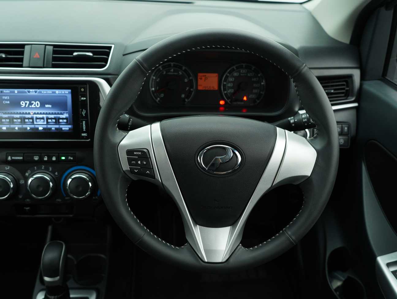 terpakai 2023 Perodua Bezza Advance 1.3