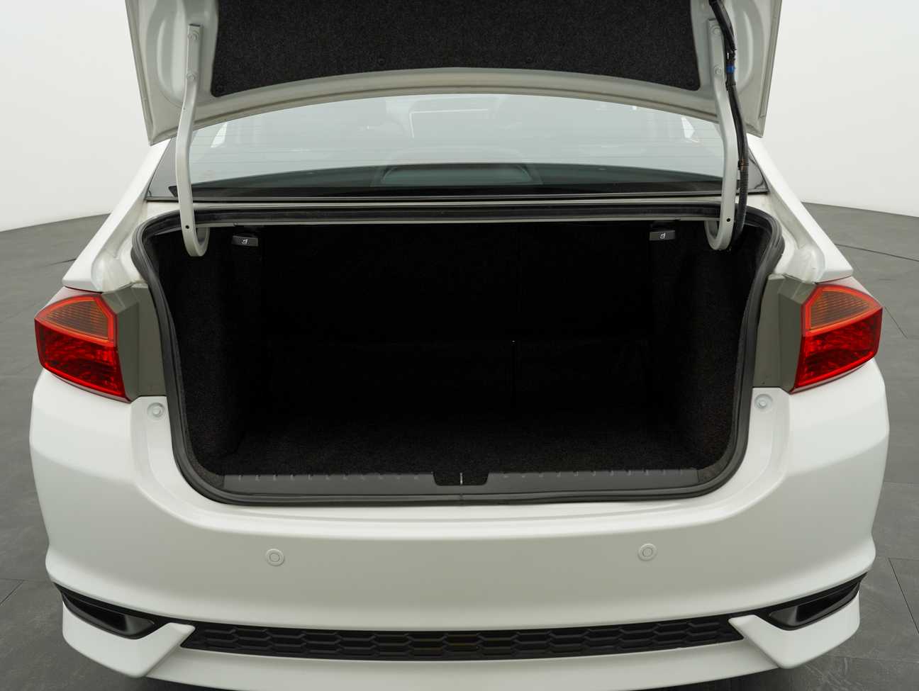 used 2018 Honda City E 1.5