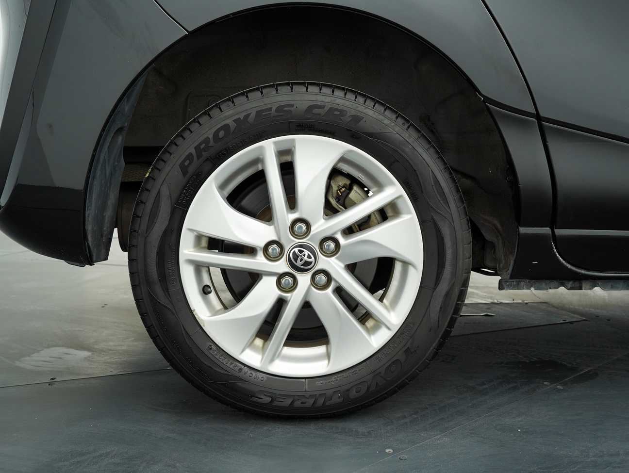 used 2016 Toyota SIENTA G 1.5