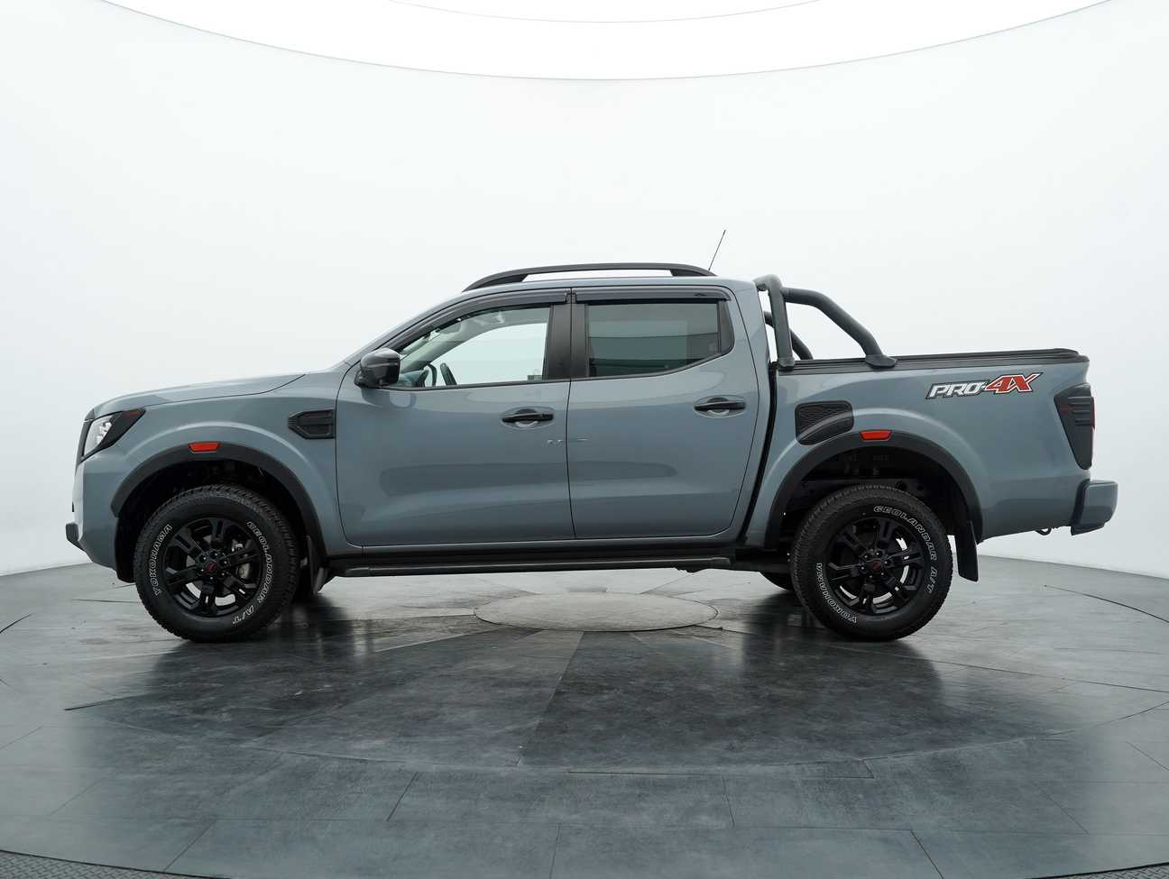 terpakai 2021 Nissan Navara PRO-4X Dual Cab 2.5