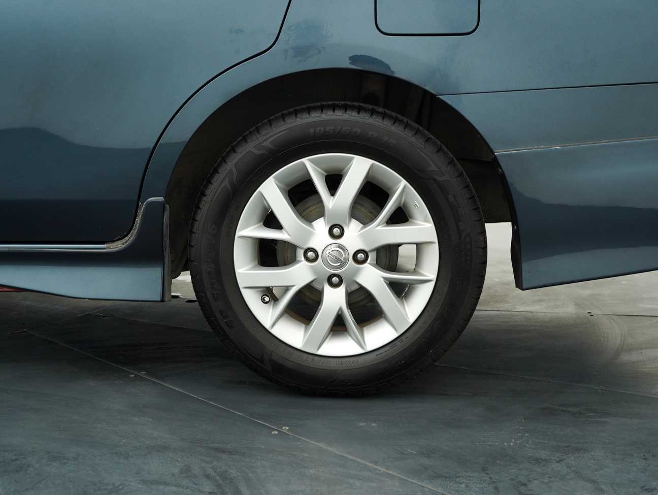 used 2015 Nissan Almera VL 1.5