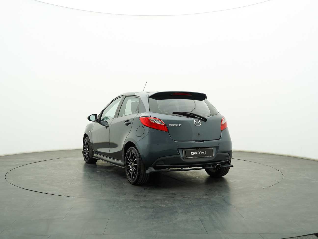 terpakai 2011 Mazda 2 R 1.5