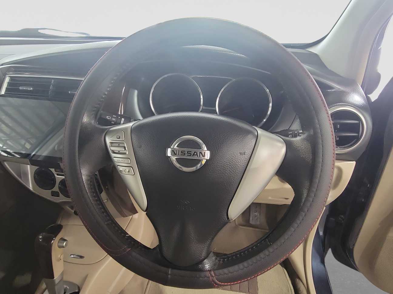 used 2014 Nissan Grand Livina Comfort 1.8