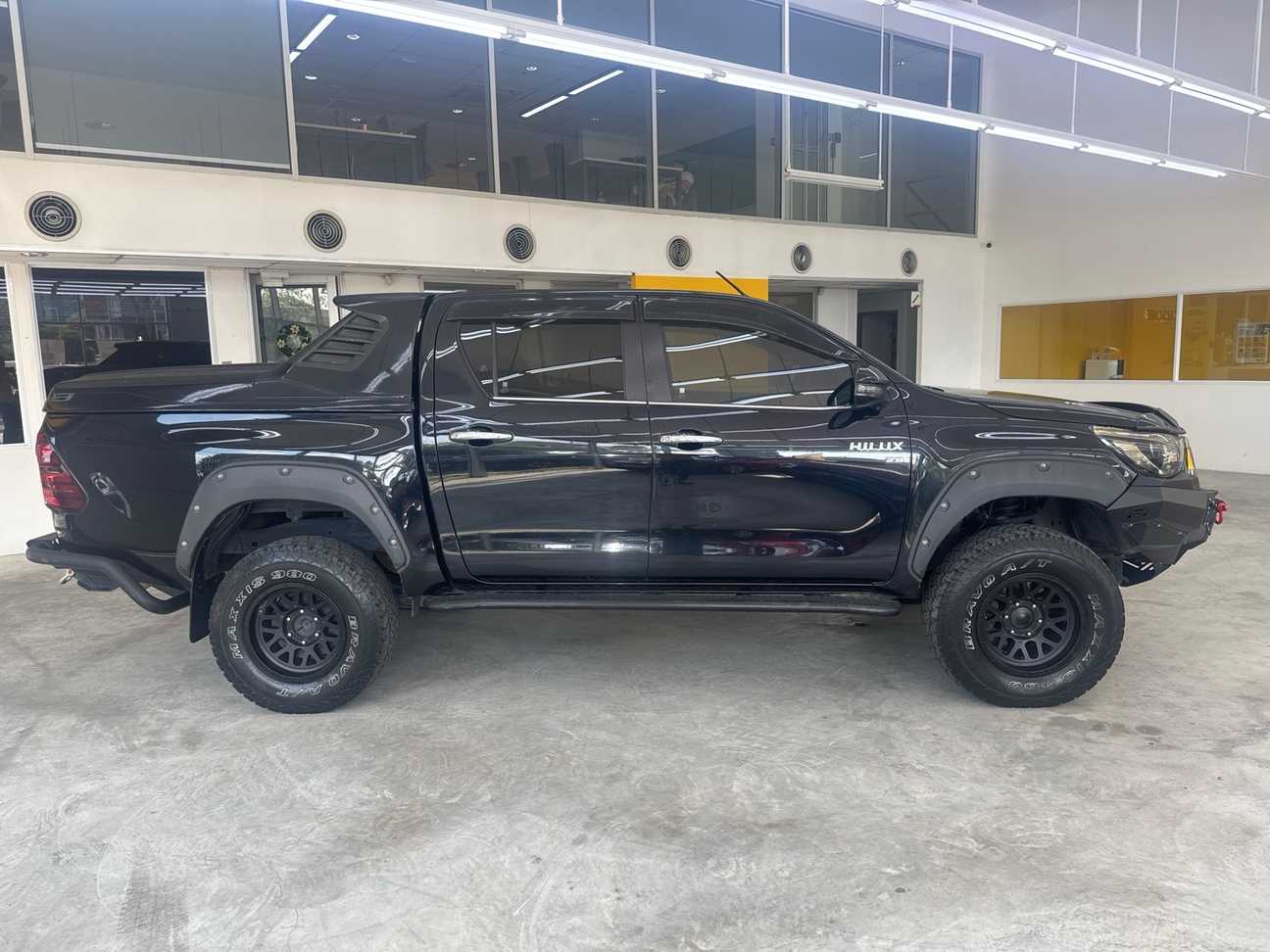 used 2019 Toyota Hilux L-Edition Dual Cab 2.8