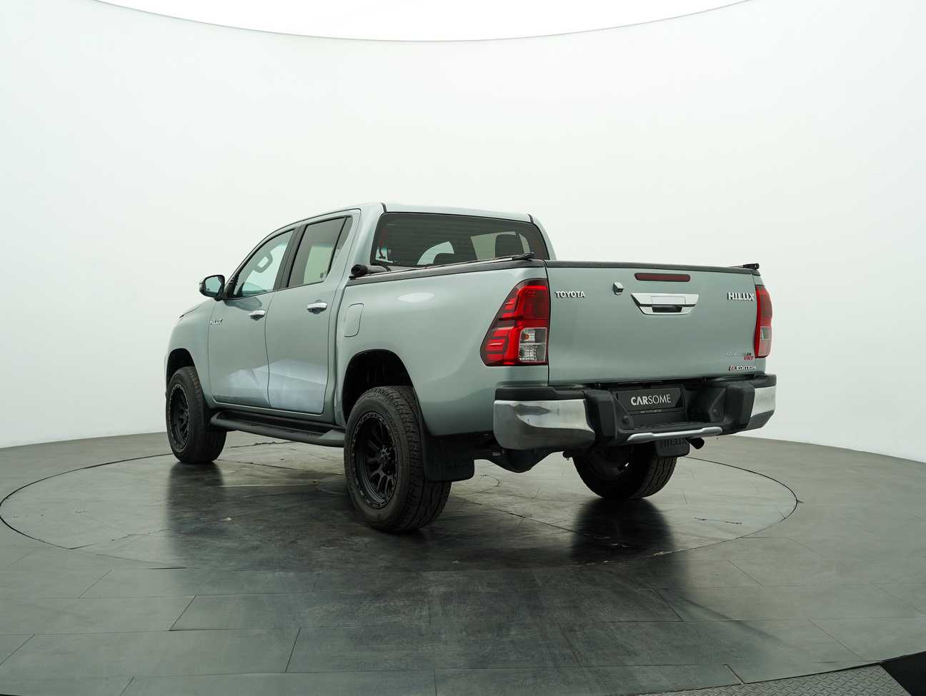 used 2020 Toyota Hilux L-Edition Dual Cab 2.4