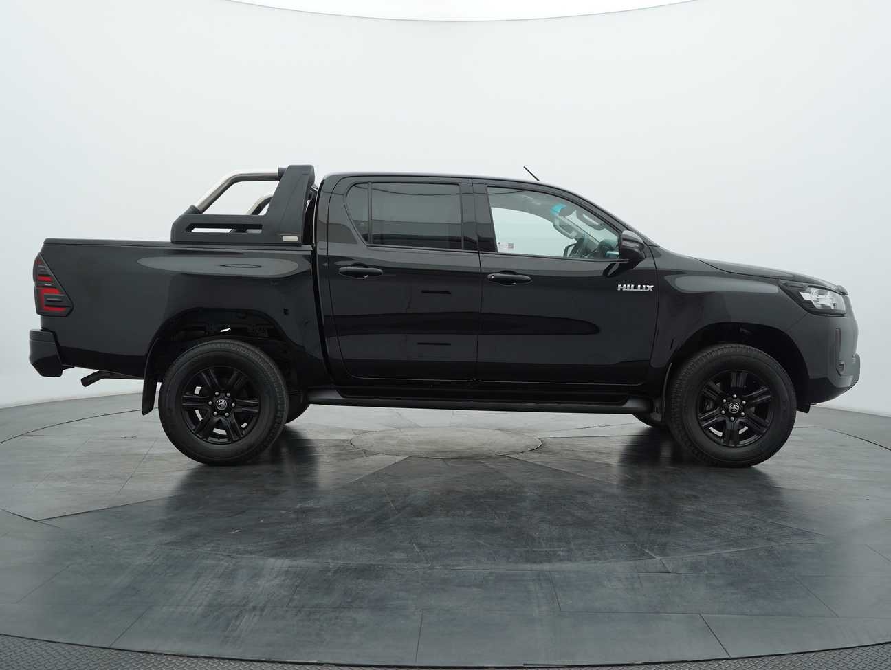 used 2022 Toyota Hilux E Dual Cab 2.4
