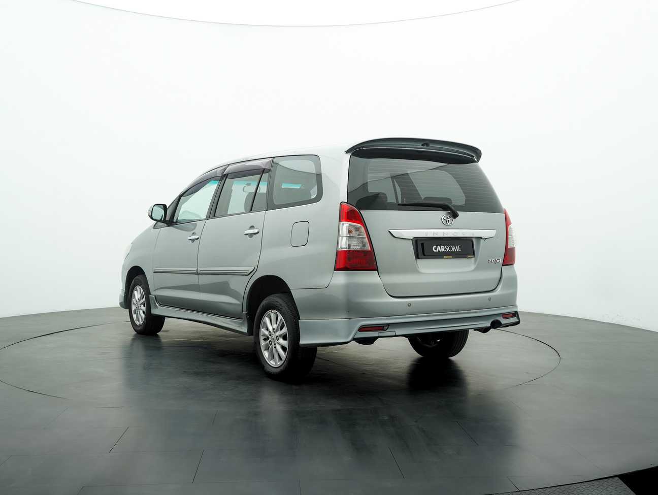 used 2011 Toyota Innova G 2.0