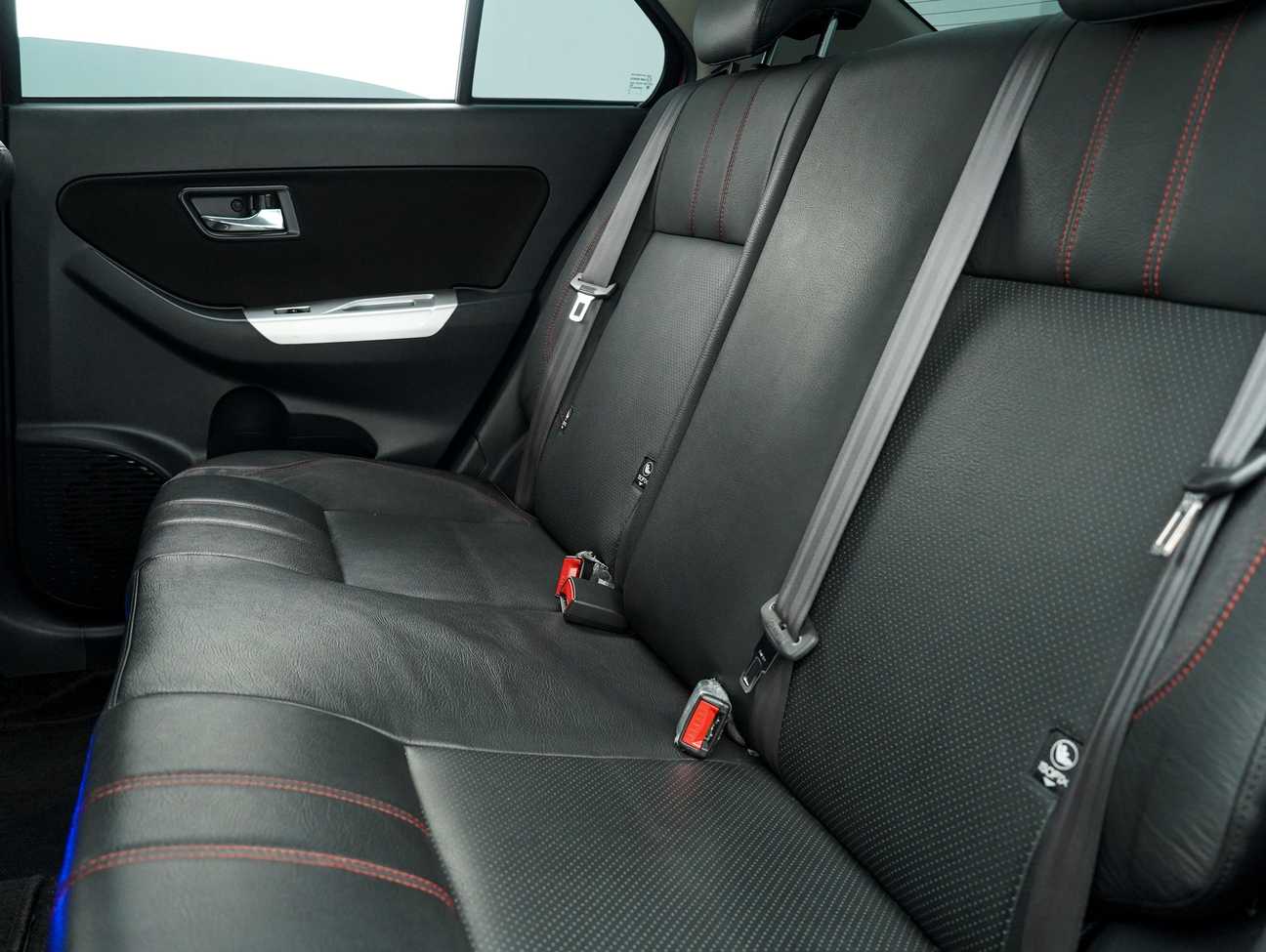 terpakai 2020 Perodua Bezza Advance 1.3