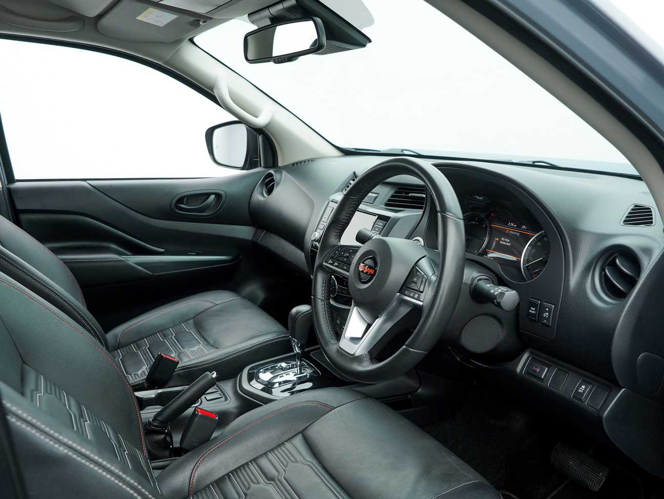 terpakai 2021 Nissan Navara PRO-4X Dual Cab 2.5