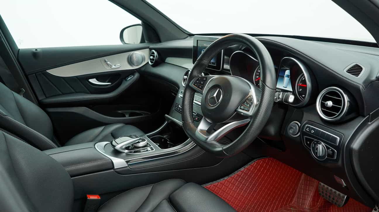 used 2018 Mercedes-Benz GLC 250 4MATIC (CKD) 2.0