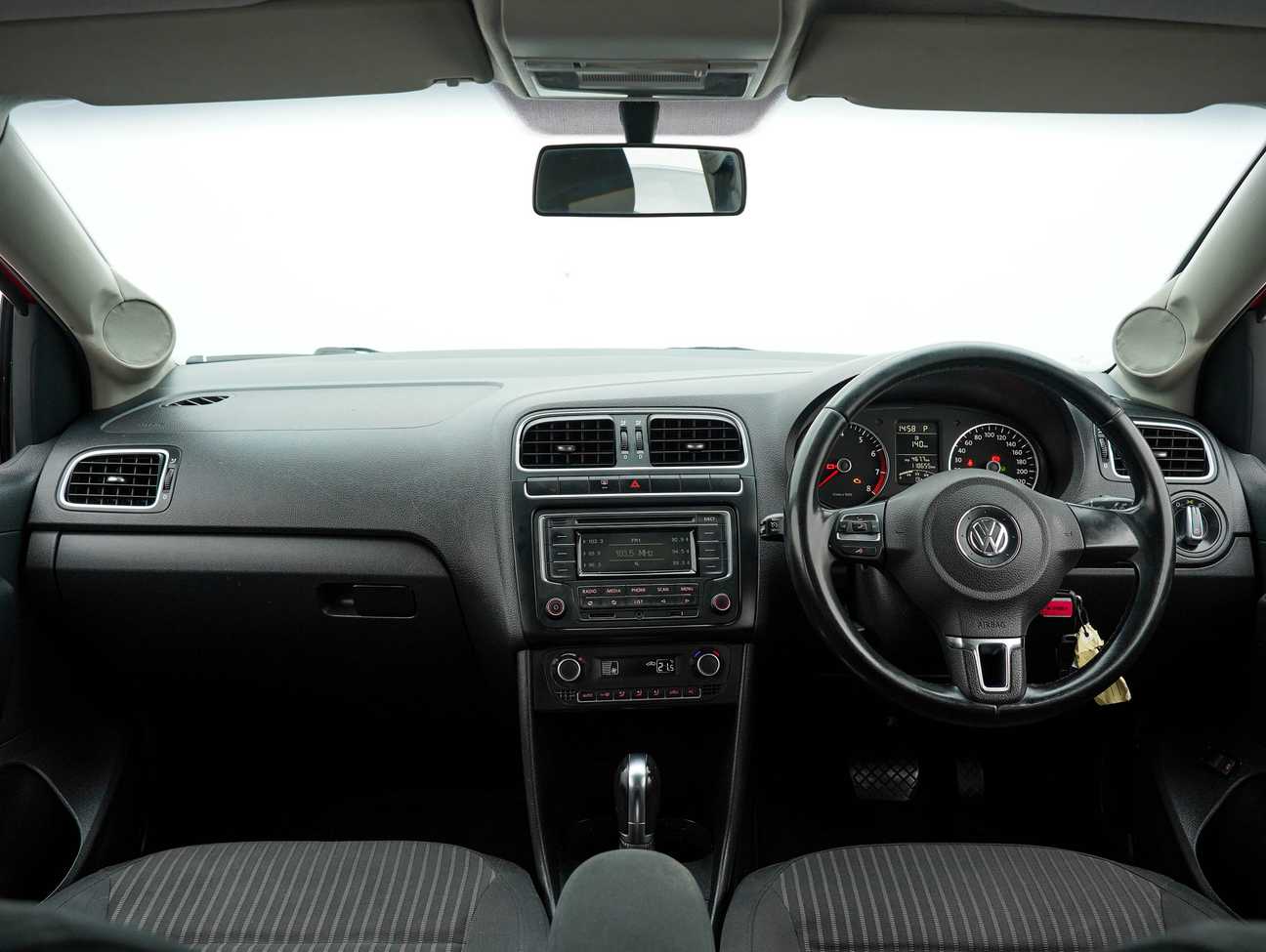 terpakai 2013 Volkswagen Polo  1.6