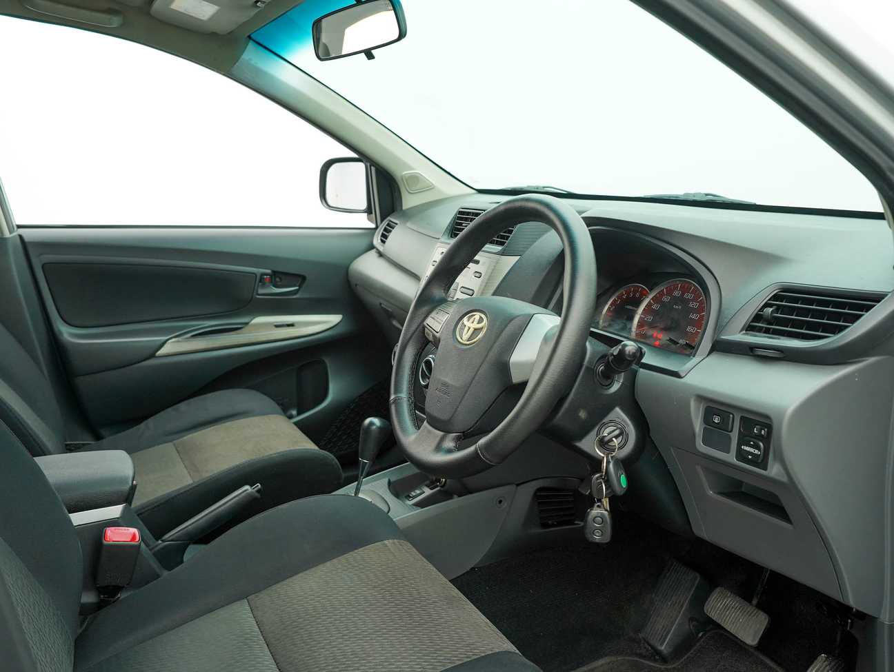 terpakai 2015 Toyota Avanza G 1.5