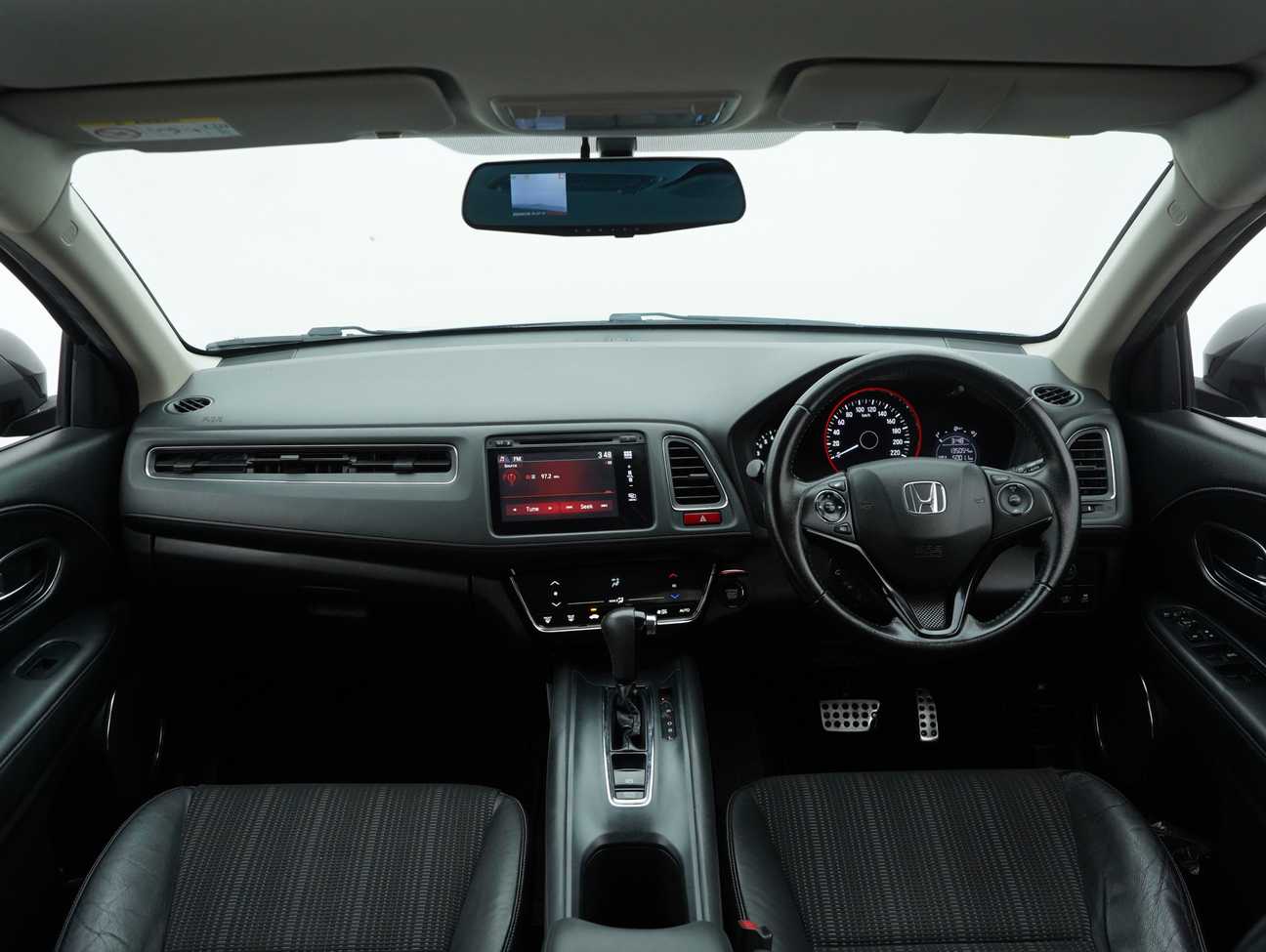 used 2016 Honda HR-V V 1.8