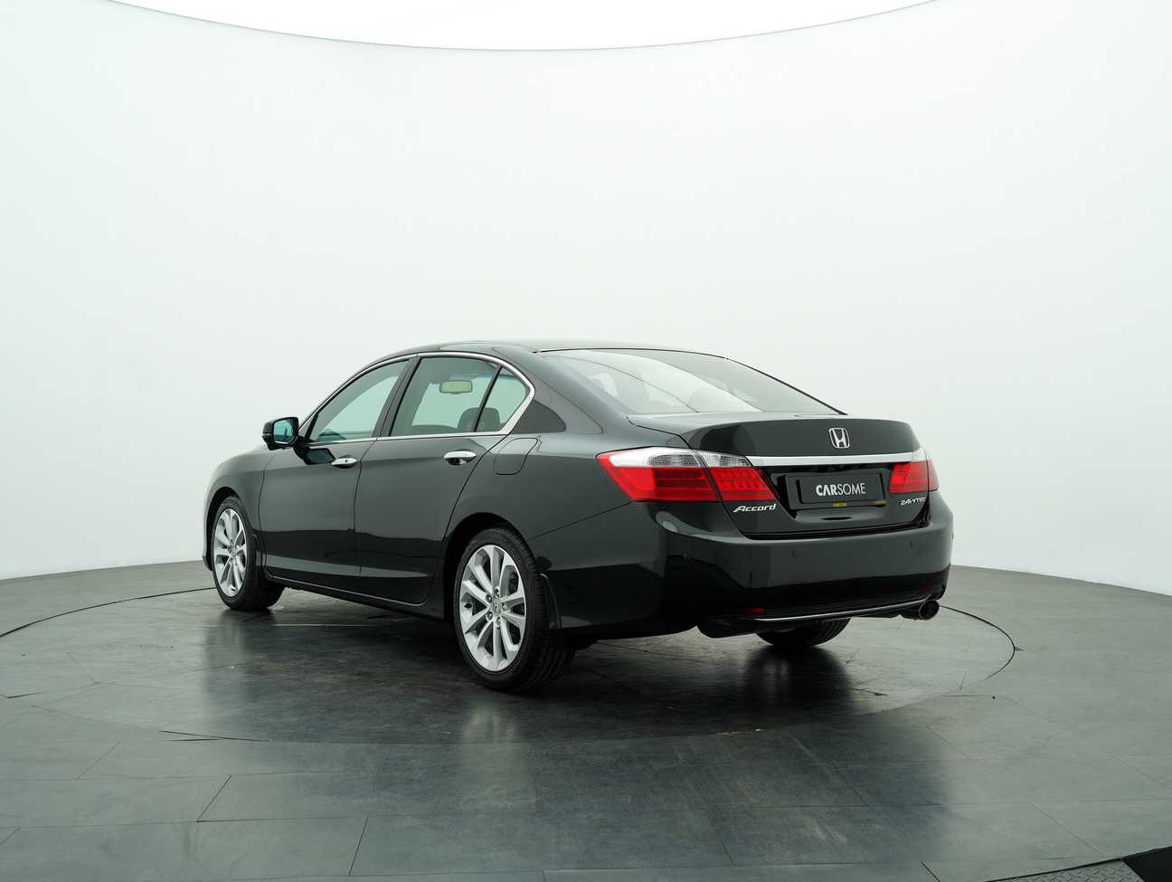 used 2013 Honda Accord VTi-L 2.4