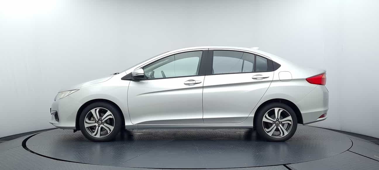 used 2015 Honda CITY V 1.5