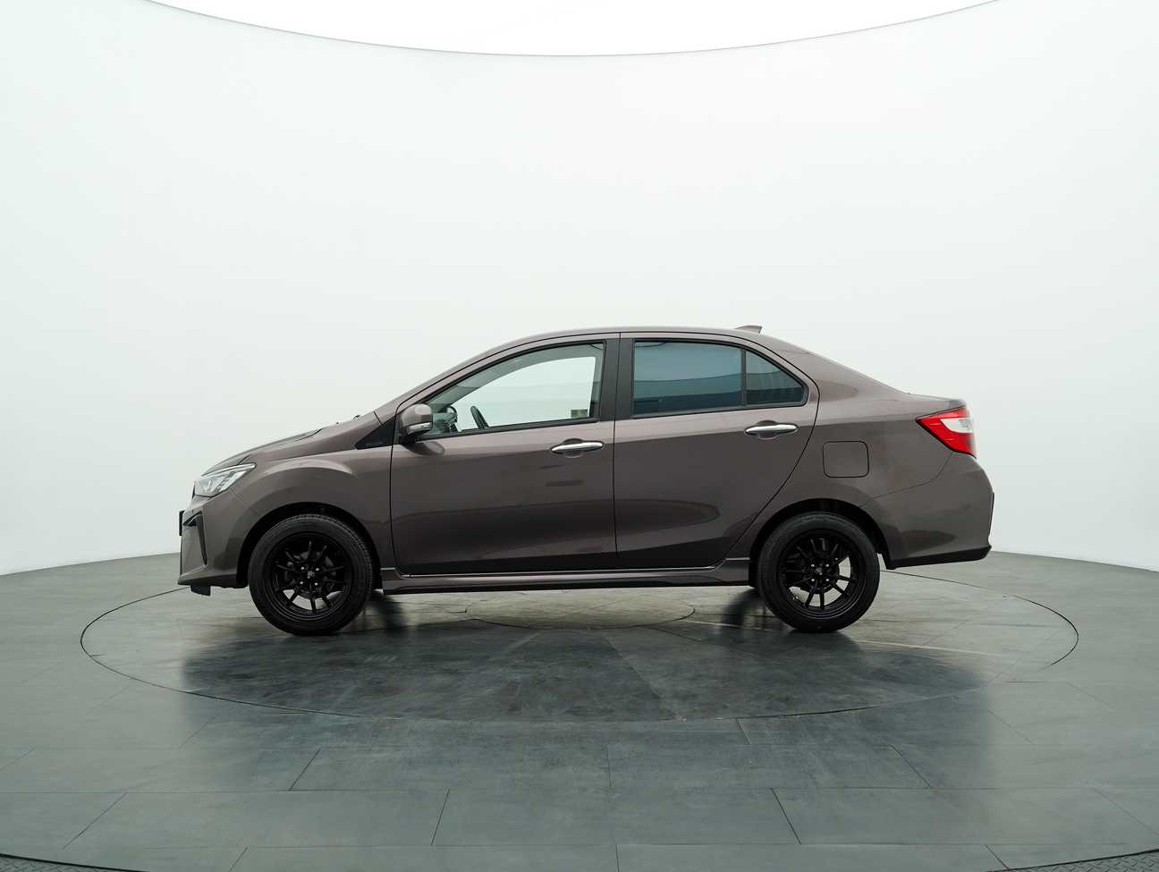 terpakai 2020 Perodua Bezza Advance 1.3