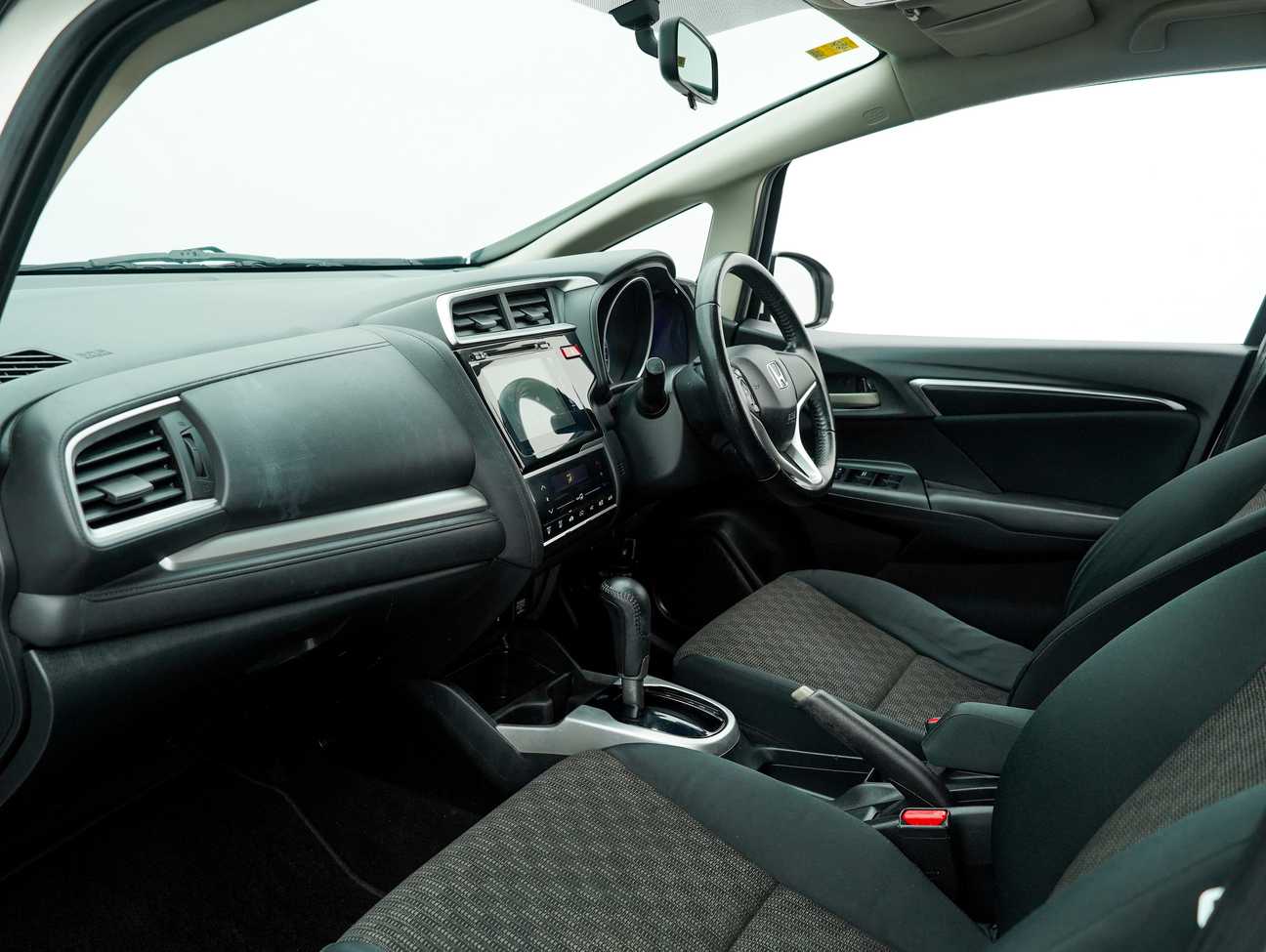 used 2015 Honda Jazz V i-VTEC 1.5