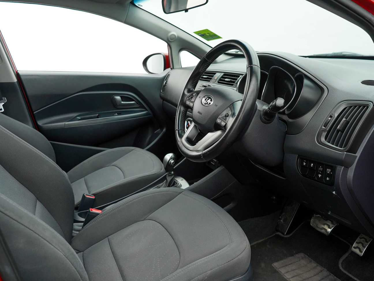 used 2014 Kia RIO UB 1.4