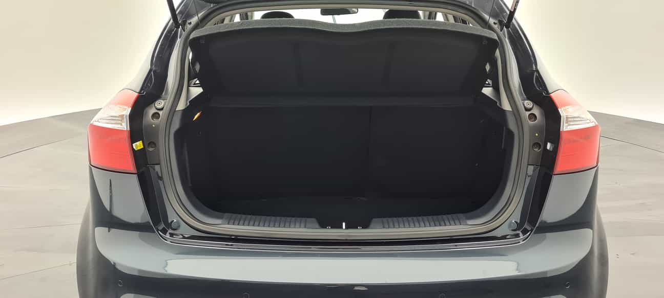 used 2013 Kia RIO UB 1.4