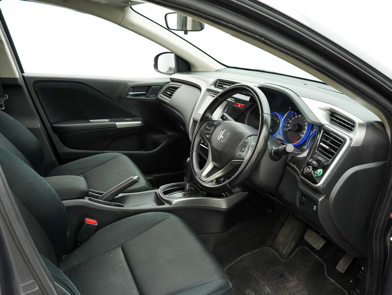 used 2015 Honda City V 1.5