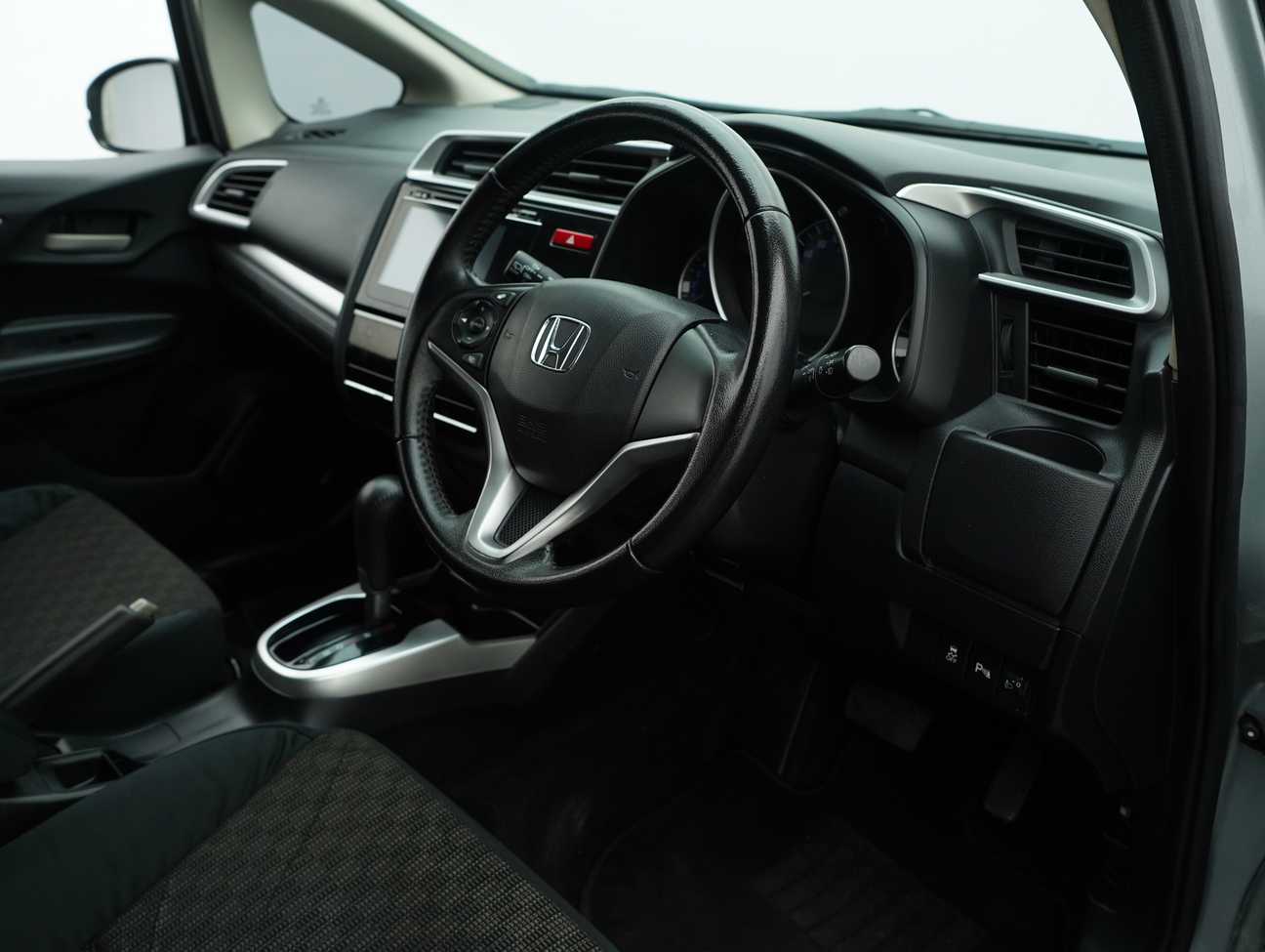 used 2017 Honda Jazz V 1.5
