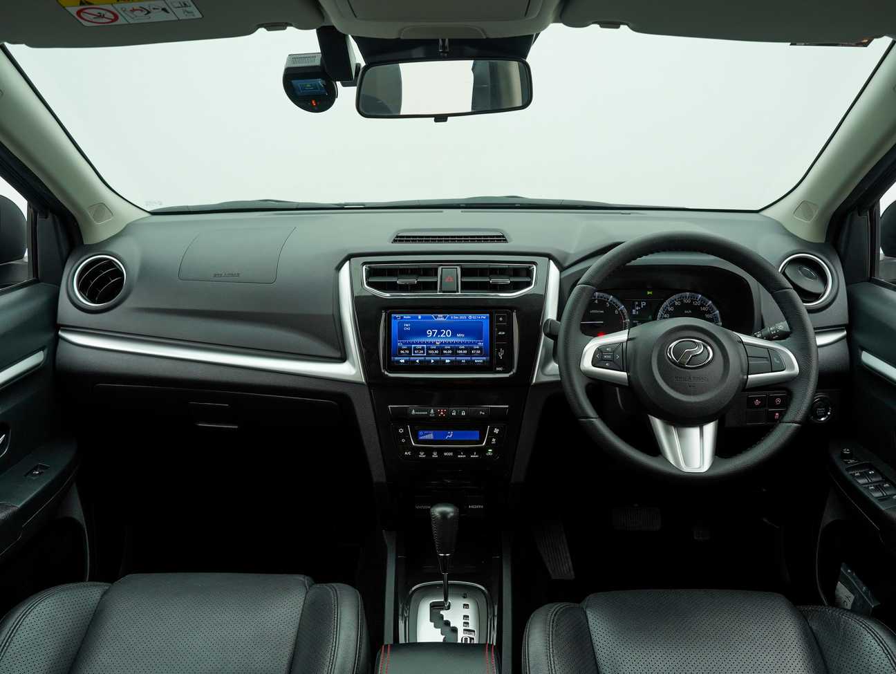 terpakai 2021 Perodua Aruz AV 1.5