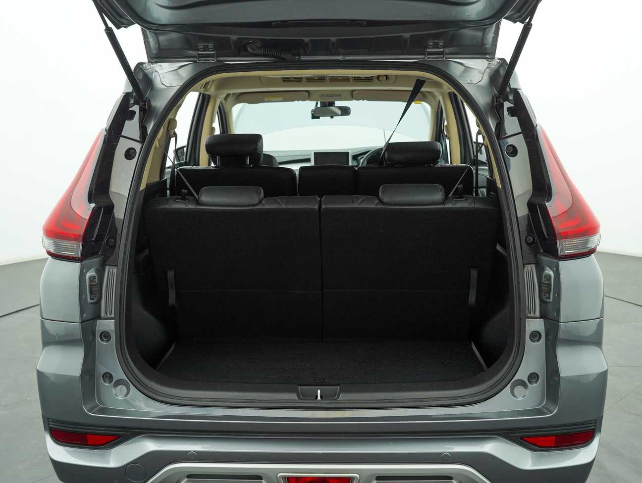 used 2022 Mitsubishi Xpander  1.5