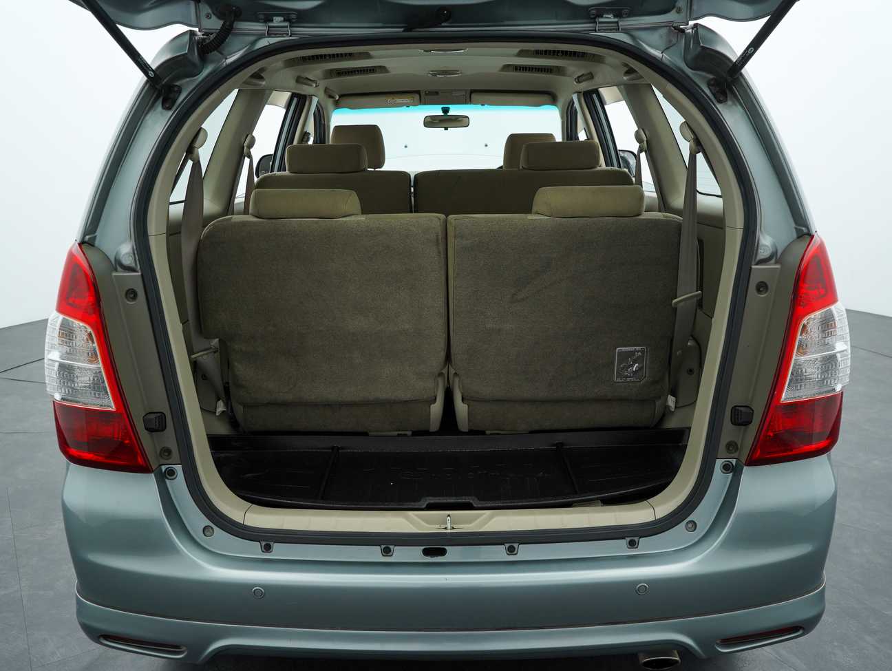 used 2014 Toyota Innova G 2.0