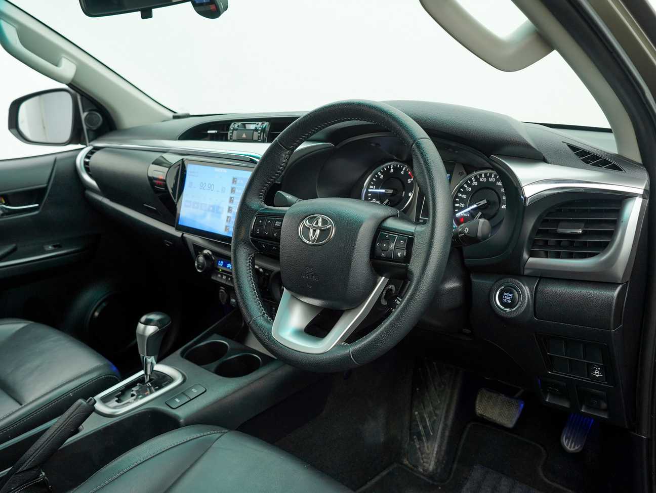 used 2022 Toyota Hilux V Dual Cab 2.4