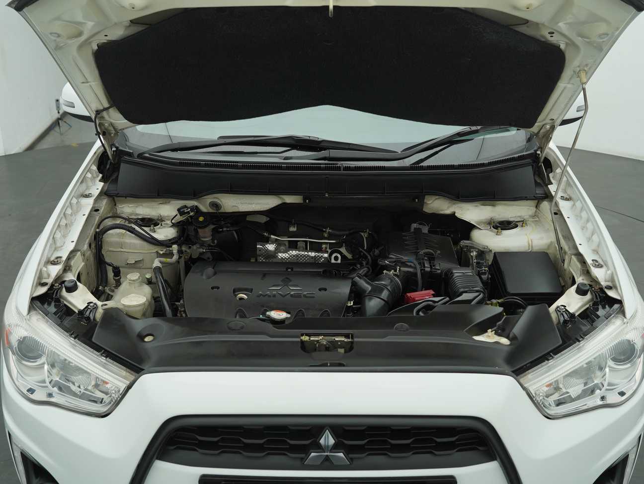 used 2016 Mitsubishi ASX  2.0