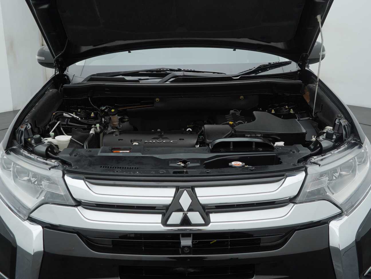used 2018 Mitsubishi Outlander  2.4