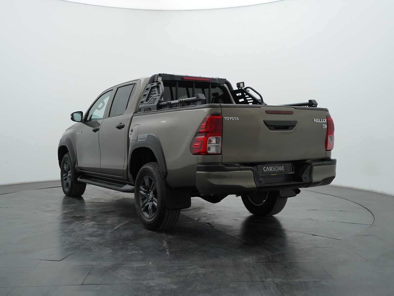 used 2023 Toyota Hilux E Dual Cab 2.4