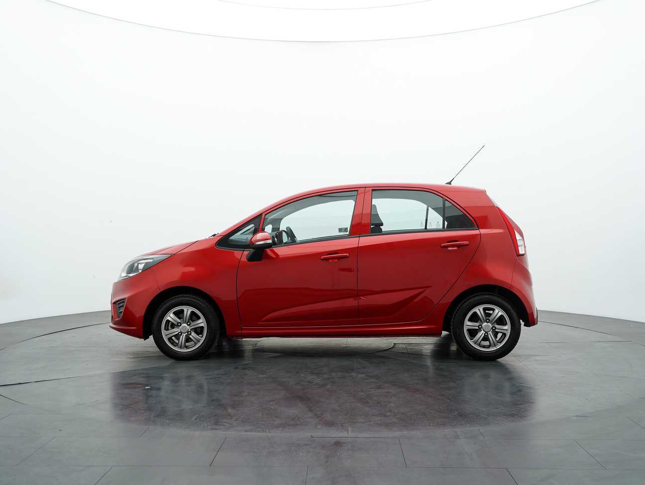 used 2018 Proton Iriz Standard 1.3