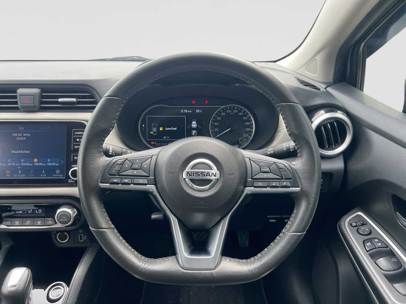 used 2022 Nissan Almera VLT 1.0