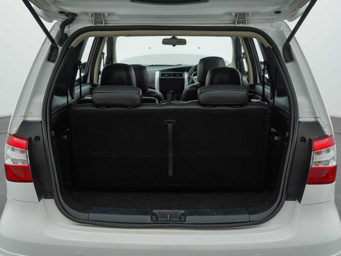 used 2018 Nissan Grand Livina Comfort 1.6