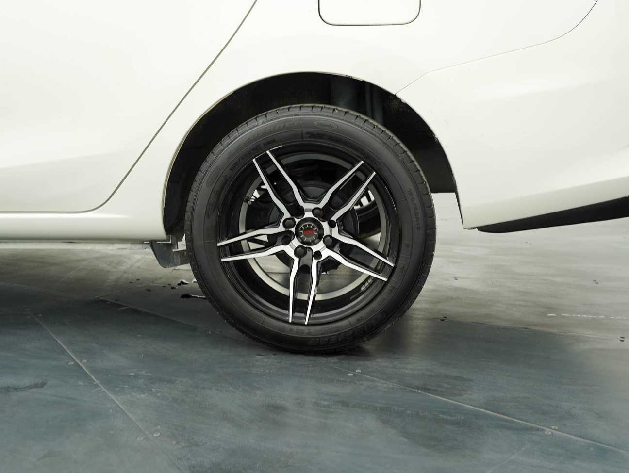 used 2019 Perodua BEZZA X 1.3