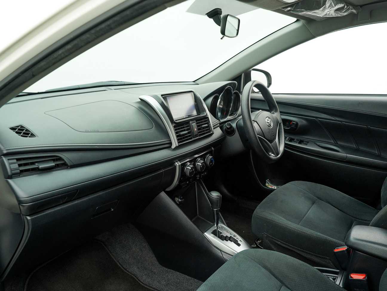 used 2015 Toyota Vios J 1.5