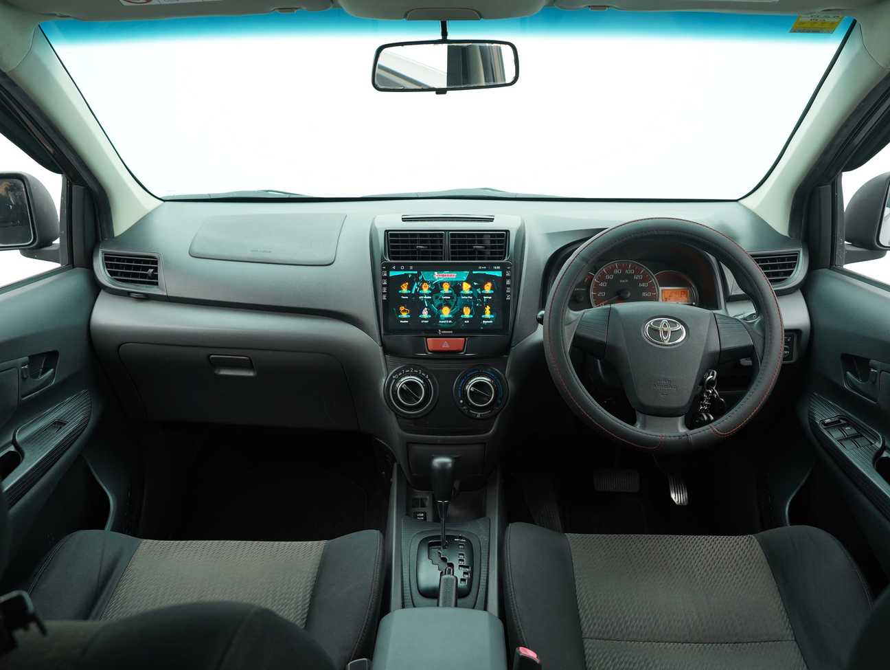 terpakai 2013 Toyota Avanza E 1.5