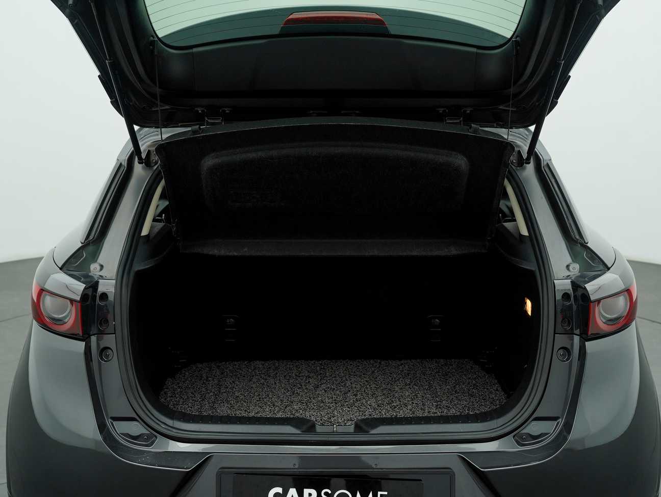 terpakai 2018 Mazda CX-3 SKYACTIV-G GVC 2.0