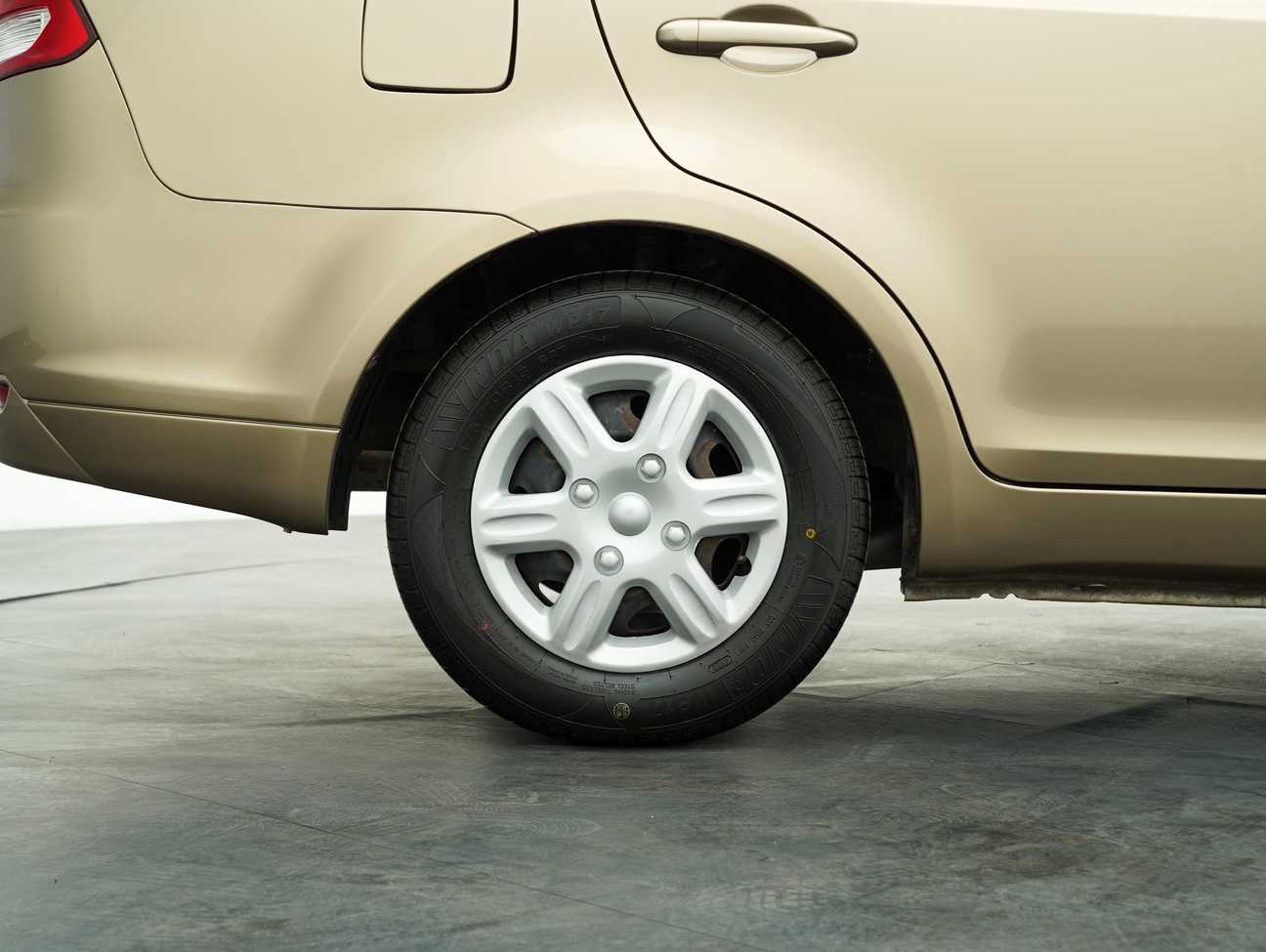 used 2014 Proton Saga SV 1.3