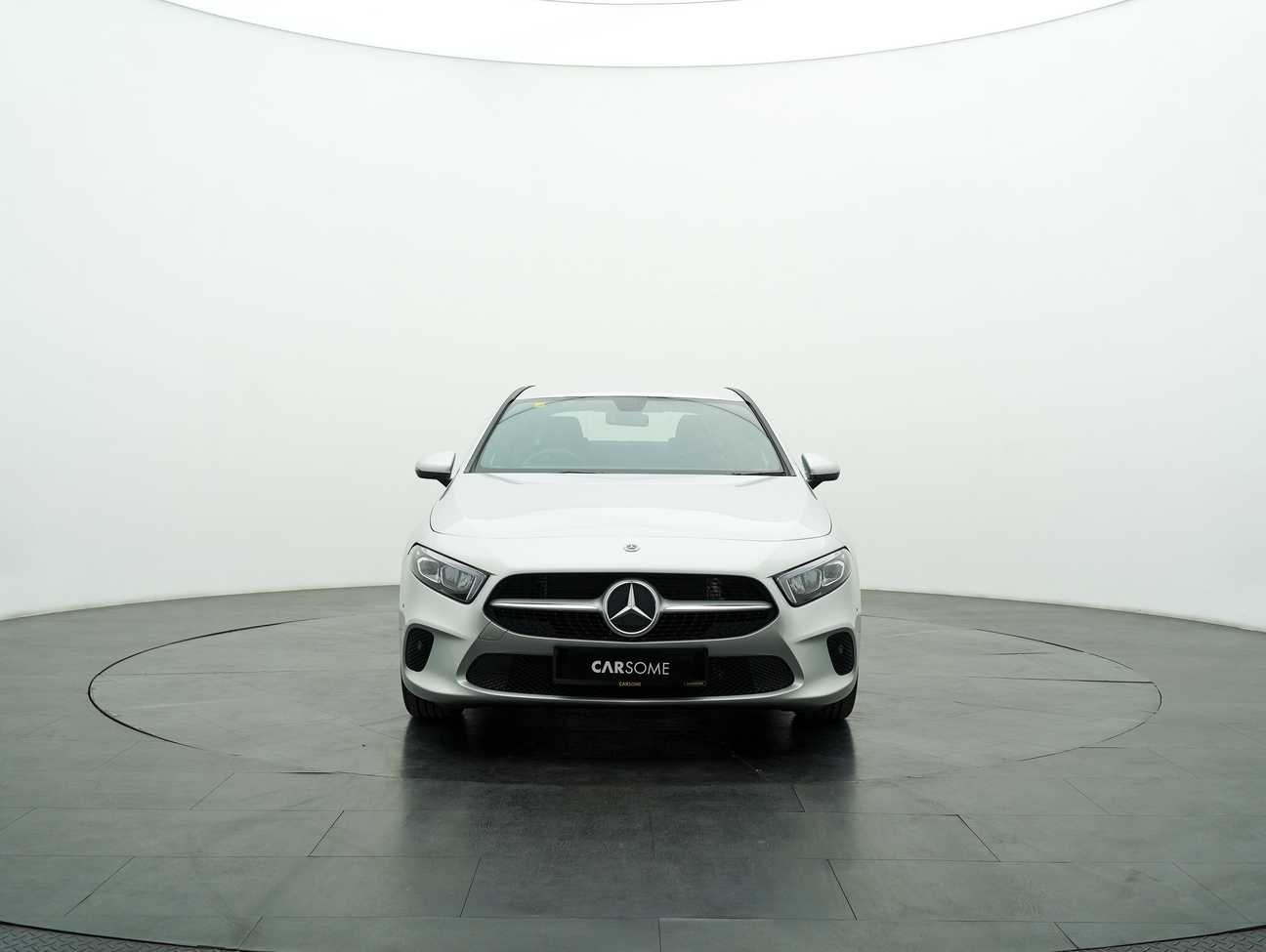 terpakai 2022 Mercedes-Benz A200 Progressive Line 1.3