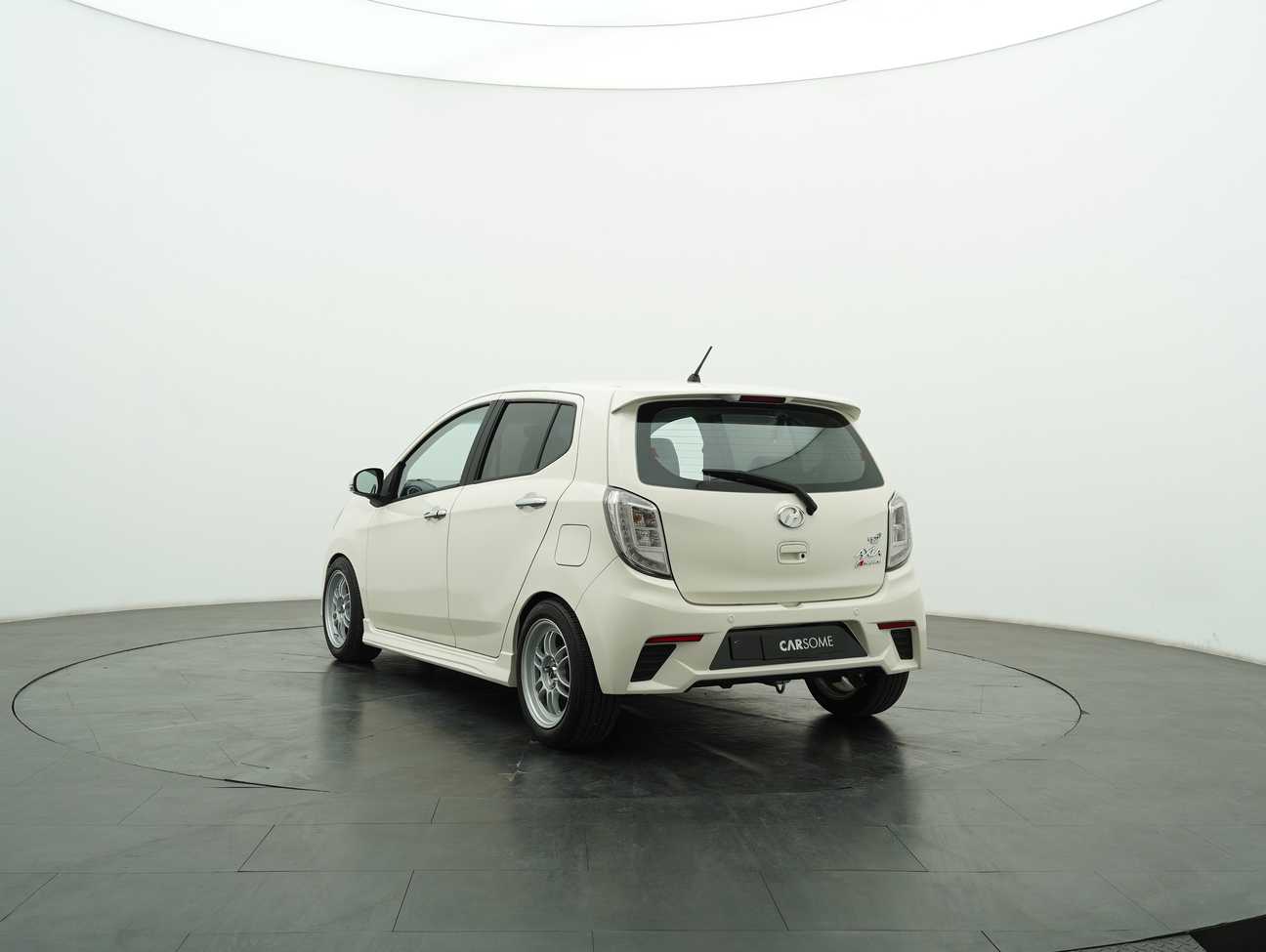 terpakai 2017 Perodua AXIA Advance 1.0